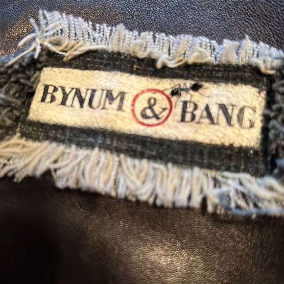 Bynum & Bang leather men’s with ants - Picture 3 of 9